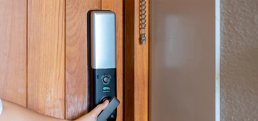 Home Security Electronic Locks Upgrades in West Puente Valley, CA